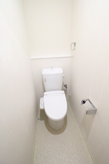 物件内観写真10　(トイレ)