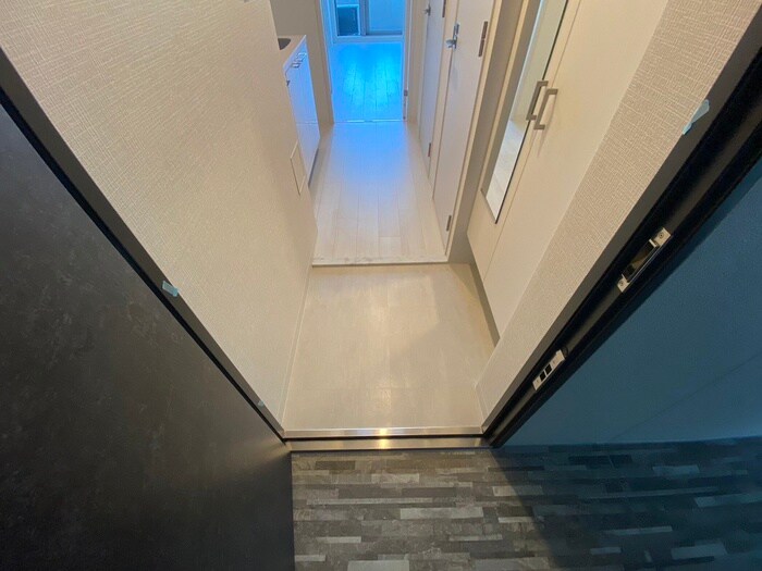 物件内観写真17　(玄関)