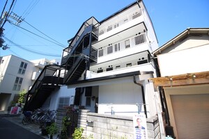 鈴木マンション外観写真