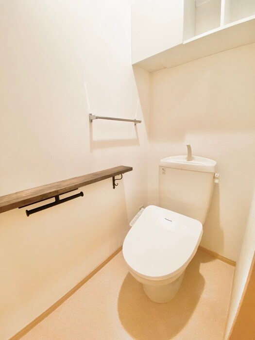 物件内観写真12　(トイレ)