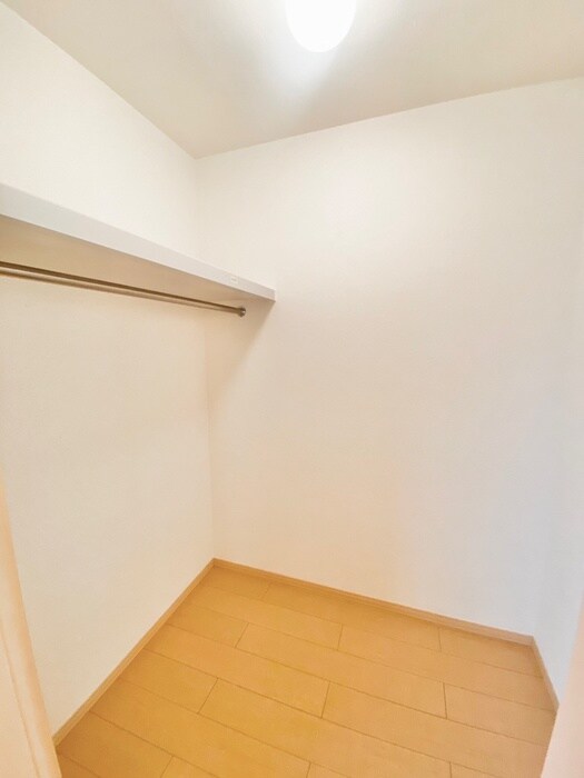 物件内観写真17　(収納)