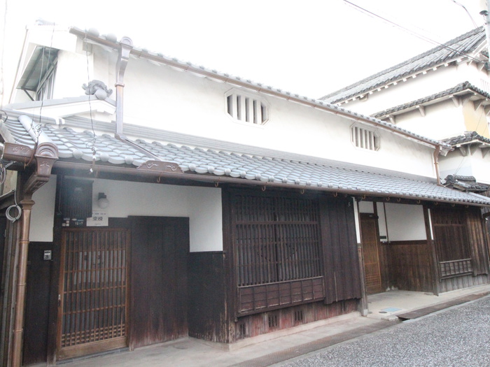 東貸家