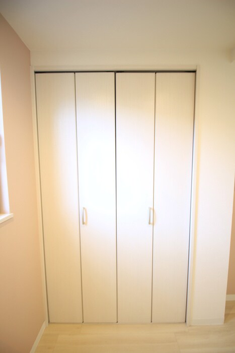 物件内観写真16　(収納)