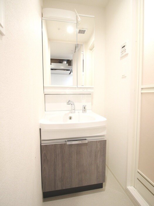 物件内観写真12　(洗面)