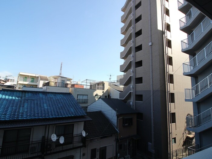 物件内観写真19　(室内からの展望)