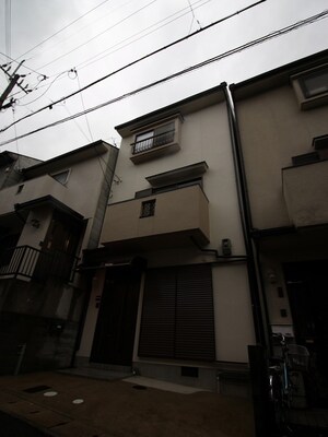 太秦乾町貸家外観写真