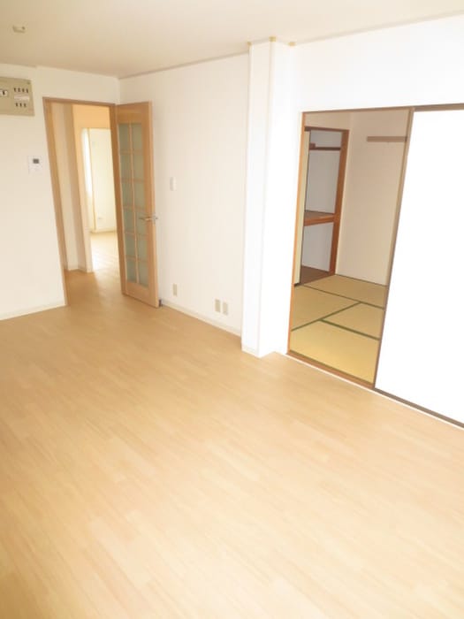 物件内観写真9　(居室)