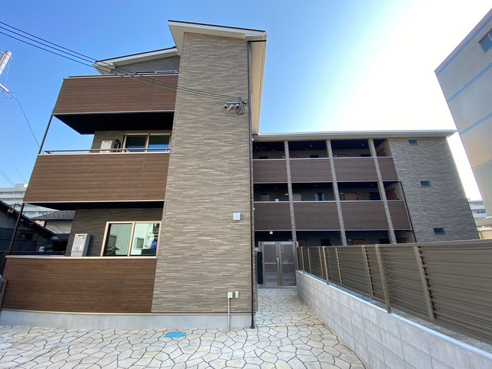 ＷＩＮ深草枯木町の物件外観写真