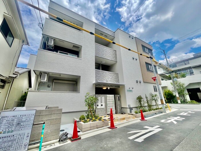 物件外観写真1　(外観写真)