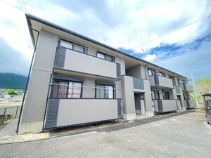 センプリス比叡外観写真