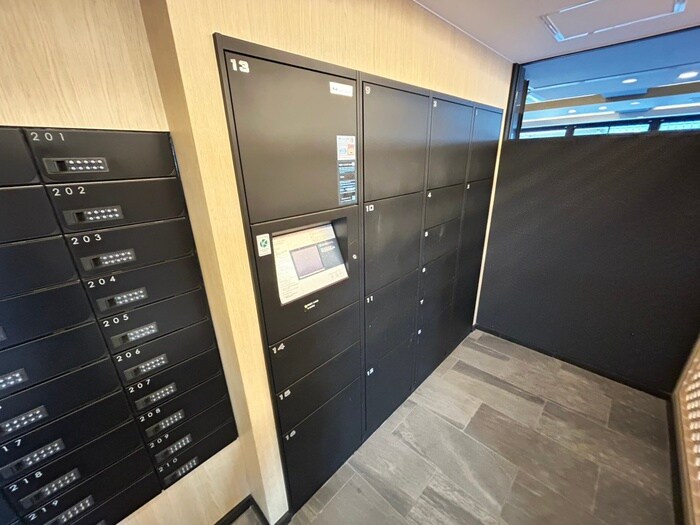 物件外観写真6　(建物設備)