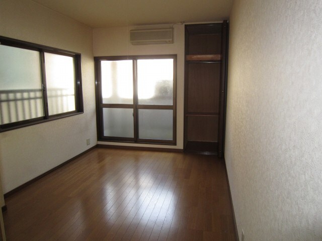 物件内観写真6　(居室)