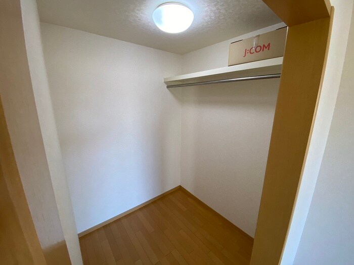物件内観写真14　(収納)