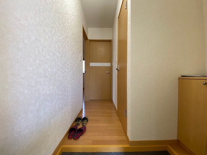 物件内観写真19　(廊下)