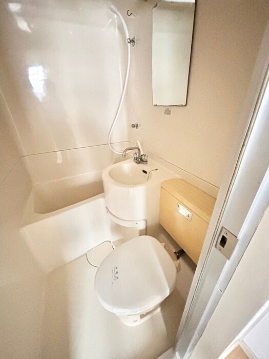 物件内観写真12　(トイレ)