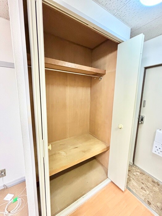 物件内観写真13　(収納)