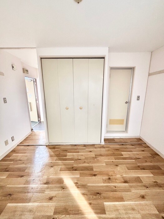 物件内観写真16　(居室)