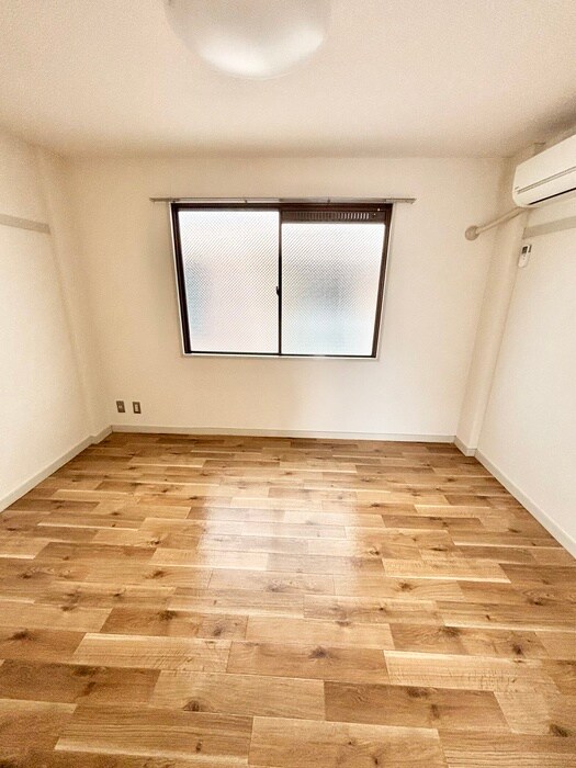 物件内観写真20　(居室)