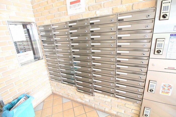 物件外観写真4　(建物設備)