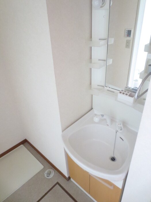 物件内観写真8　(洗面)