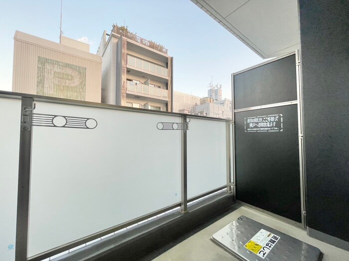 物件内観写真13　(ベランダ・バルコニー)