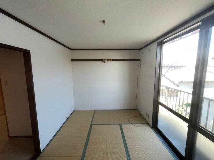 物件内観写真13　(居室)