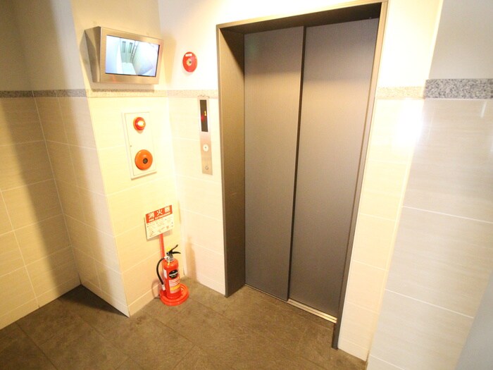 物件外観写真4　(建物設備)