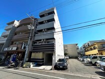 ALBA西宮の外観写真