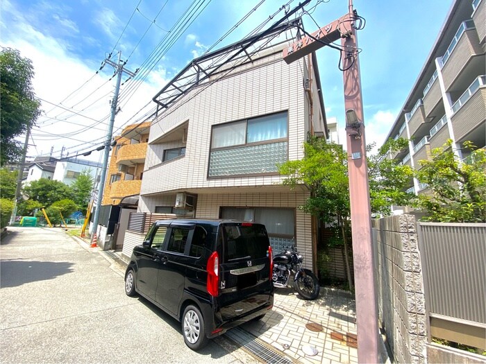 物件外観写真3　(外観写真)