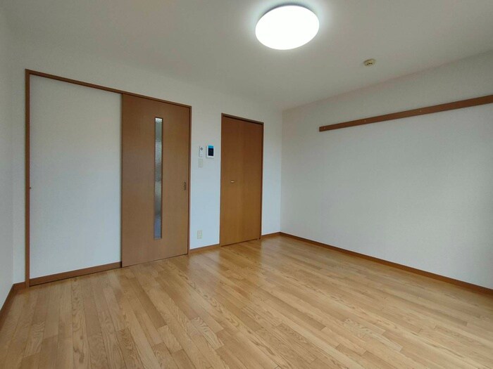 物件内観写真5　(居室)