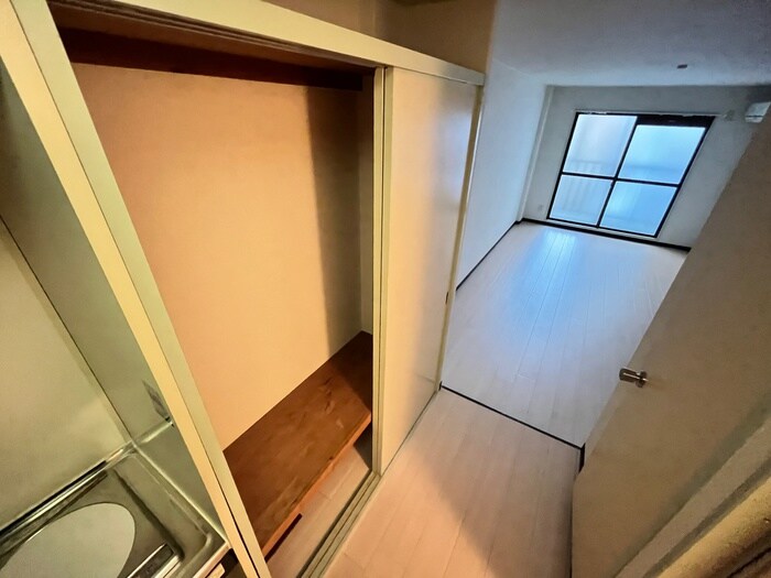 物件内観写真11　(収納)
