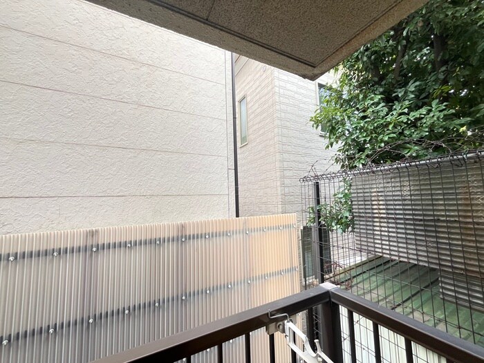 物件内観写真18　(室内からの展望)