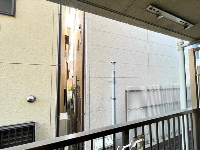 物件内観写真22　(室内からの展望)