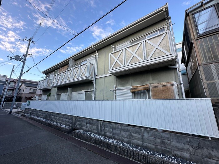 物件外観写真2　(外観写真)