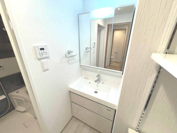 物件内観写真15　(洗面)