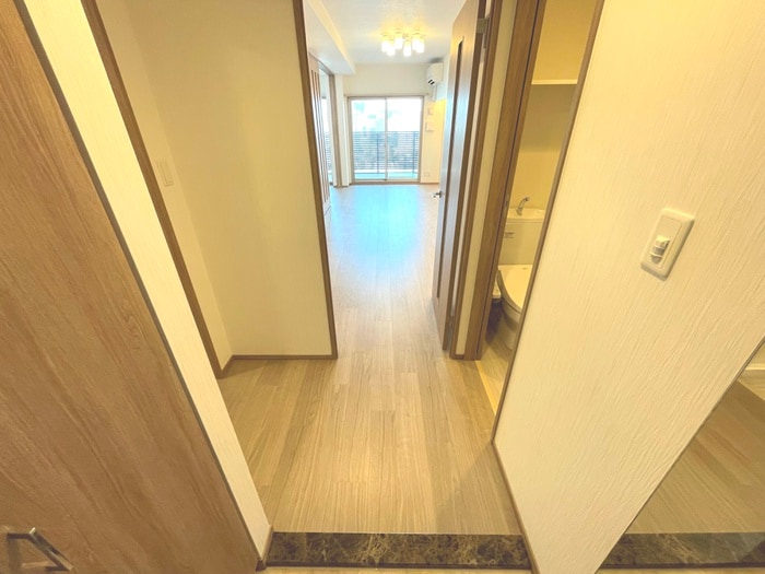 物件内観写真17　(廊下)