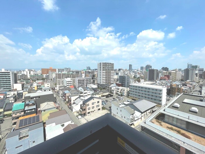 物件内観写真21　(室内からの展望)