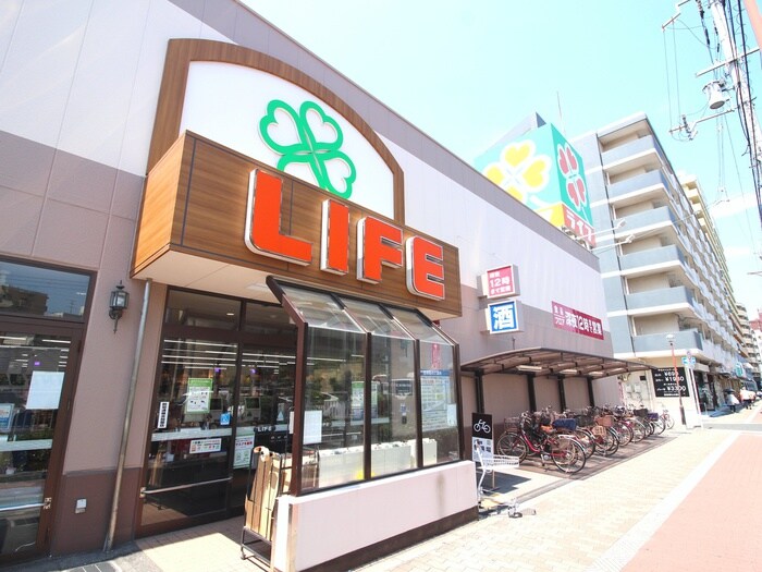 ライフ十三東店