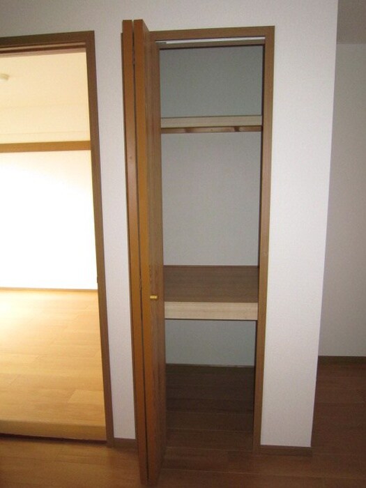 物件内観写真22　(収納)