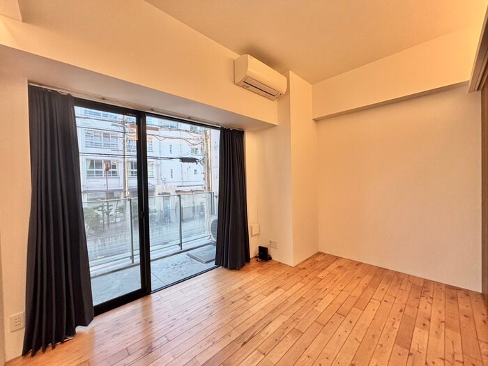 物件内観写真18　(居室)