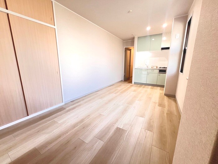 物件内観写真8　(居室)