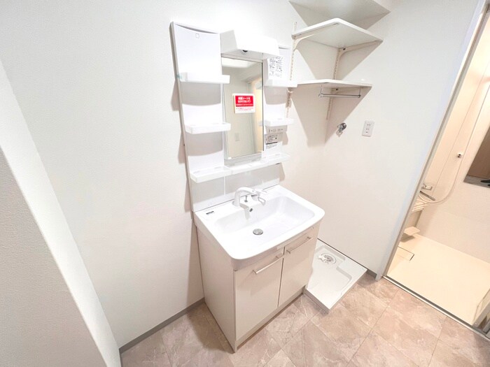 物件内観写真12　(洗面)