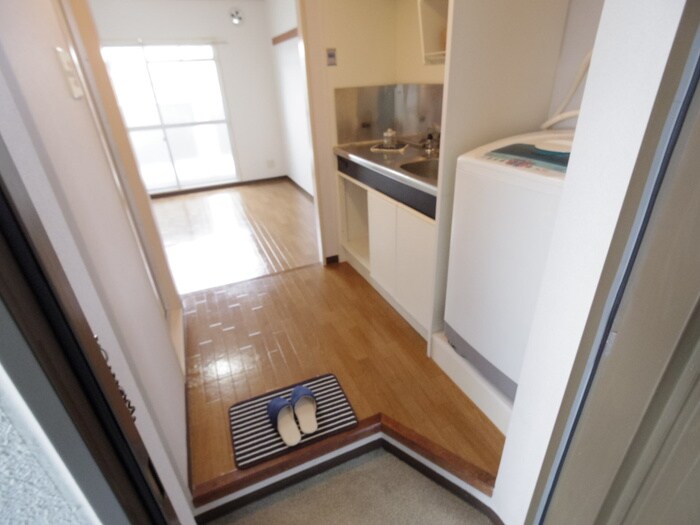 物件内観写真20　(玄関)