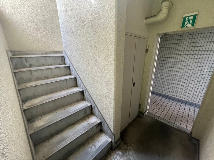 物件外観写真5　(外観写真)