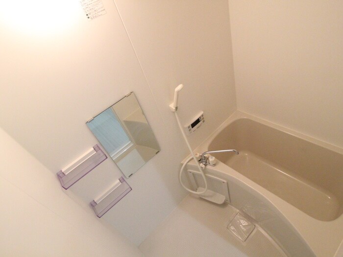 物件内観写真12　(バス／シャワールーム等)
