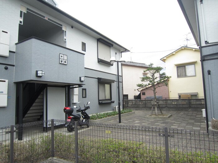 物件外観写真3　(その他)