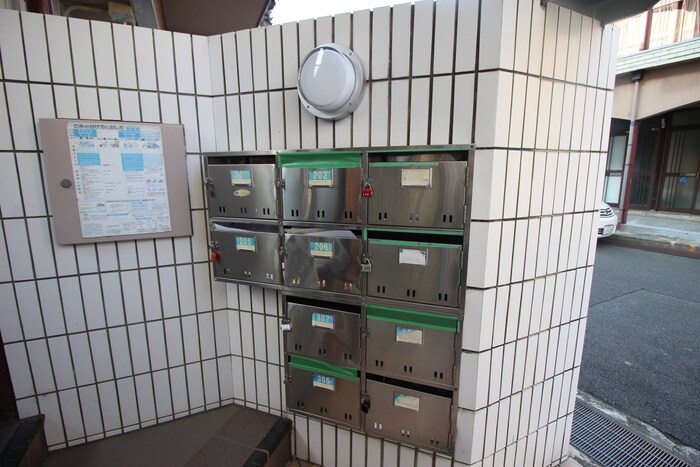 物件外観写真4　(建物設備)