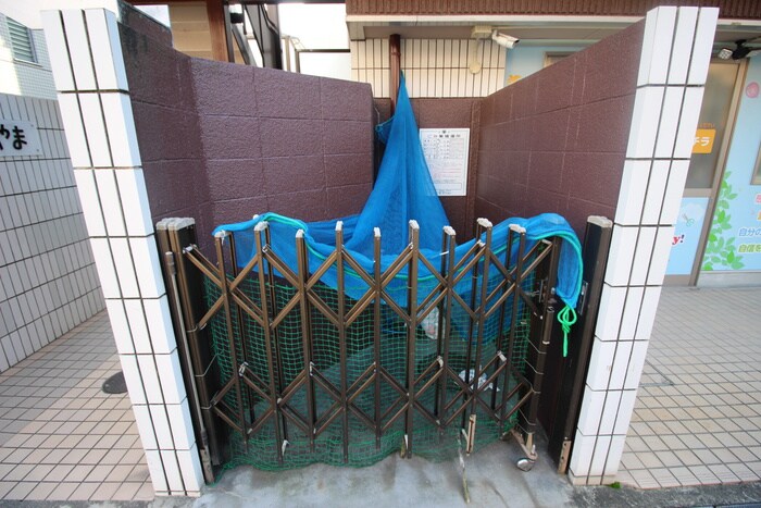 物件外観写真6　(建物設備)