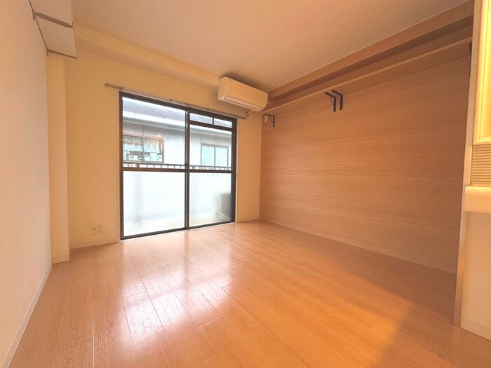 物件内観写真12　(居室)