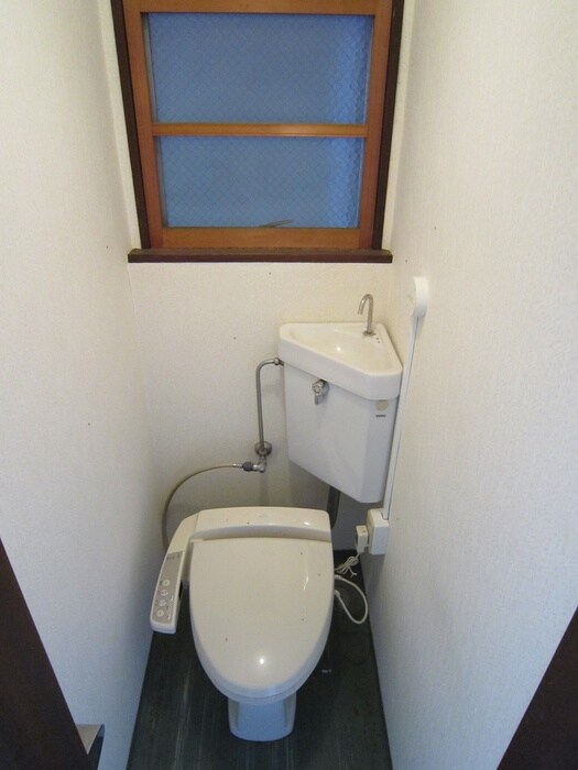 物件内観写真14　(トイレ)